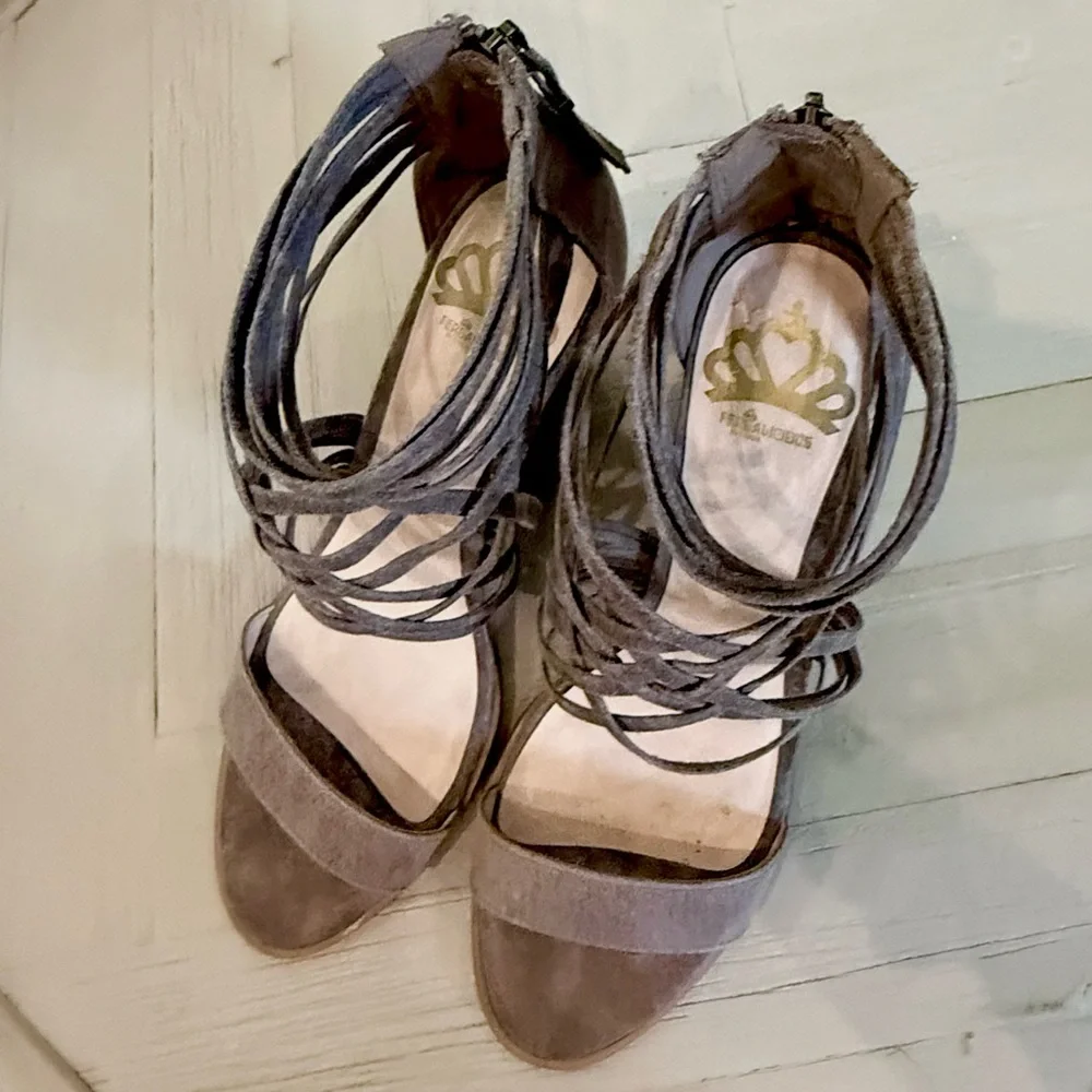 Fergalicious Taupe Strappy Wedge Sandals. Size 8.5